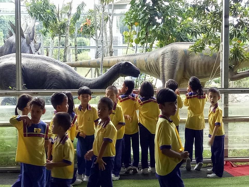 柔佛實在好玩好介紹： 柔佛的侏羅紀公園 ？麻坡東湖恐龍園！(www.sg2jb.com)